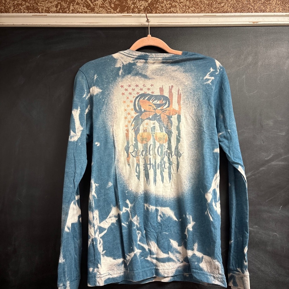 Blue Tie-Dye Long Sleeve Shirt